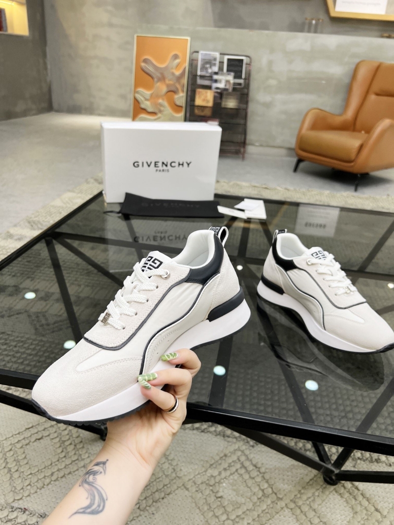 Givenchy Sneakers